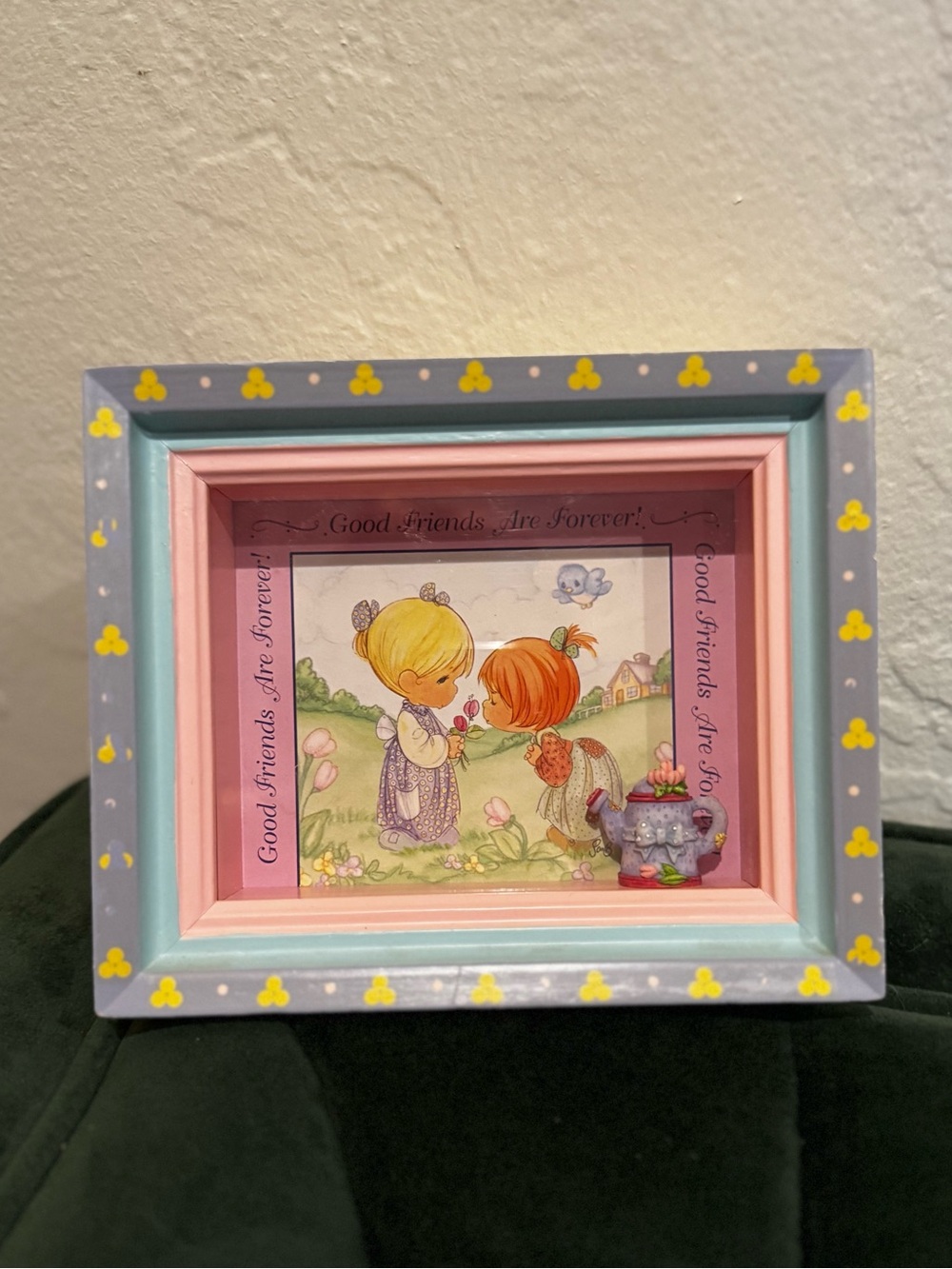 Precious moment friends  are forever shadow box vintage